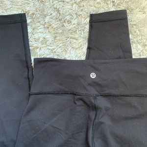 Lululemon wunder unders size 6